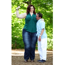 有人竟愿意花钱请人来痛扁自己